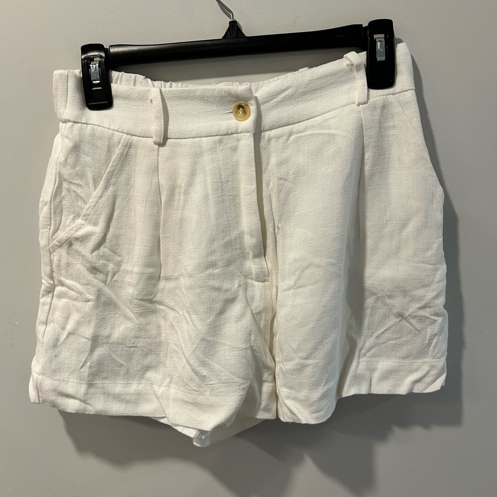 Mable off-white shorts
